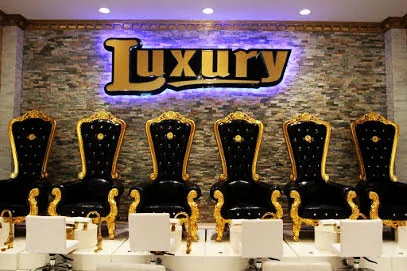 Best pedicures in Nashville: Luxury Nail Bar