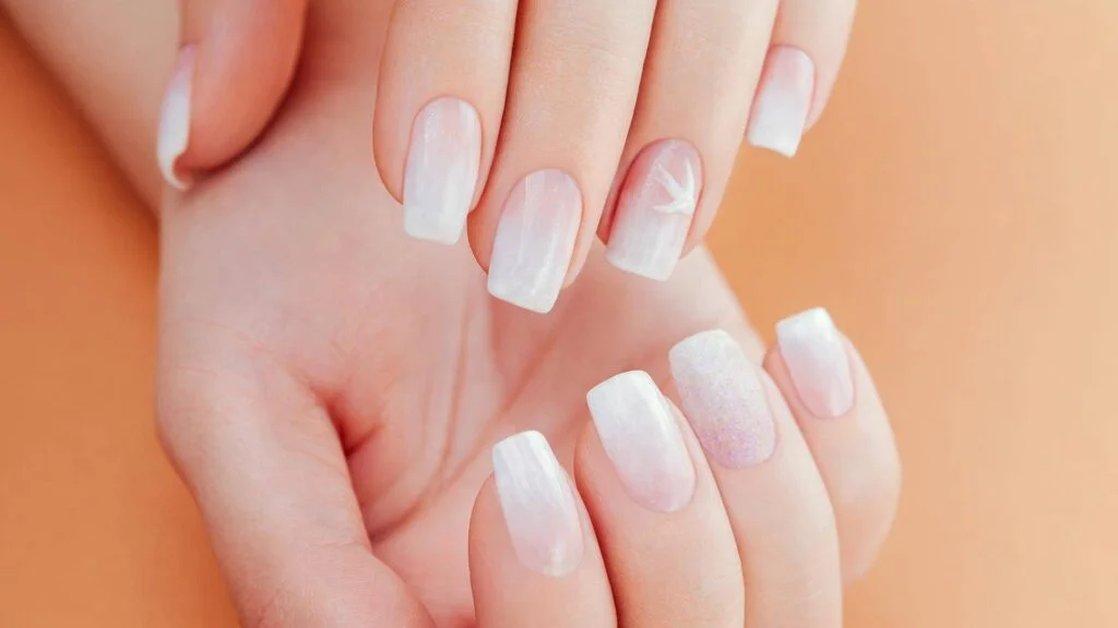 What is a cloudy top coat nail?